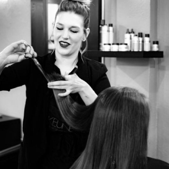 Meet your Posher, Jess - Picture 4 of 6